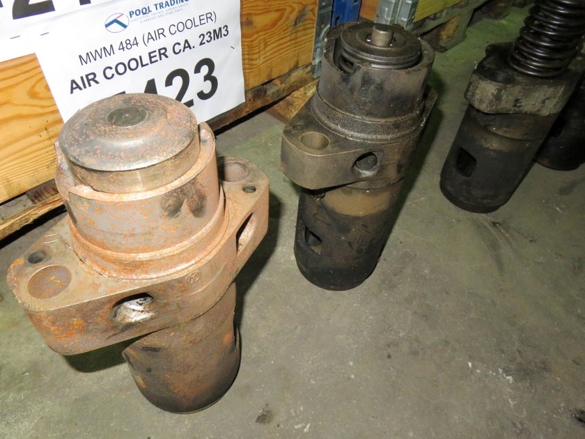 MWM 348/484 (INLET/EXHAUST VALVE HOUSING) Spare Part POOL TRADING