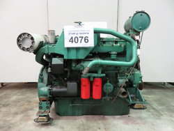 9490-4076-volvo-penta-tamd-103a-1.jpg