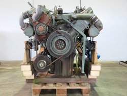 13165-4319-mercedes-om-424-4.jpg