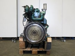 16568-4488-volvo-penta-tmd-100c-2.jpg