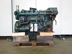 16568-4488-volvo-penta-tmd-100c-3.jpg