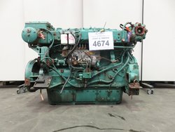 17931-4674-volvo-penta-tamd-103a-1.jpg
