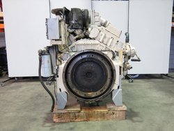 18282-4679-cummins-kt38m-4.jpg