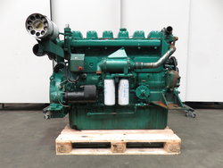 16306-4562-volvo-penta-tmd-121c-1.jpg