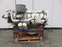 29813-11299-mercedes-om-424-4.jpg