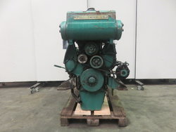 30117-11343-volvo-penta-tmd102a-2.jpg