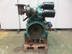31870-11474-volvo-penta-tmd-122a-2.jpg