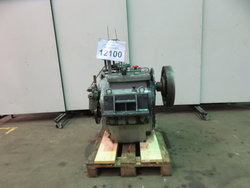 38483-12100-2.jpg