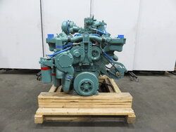 57028-13572-3.jpg