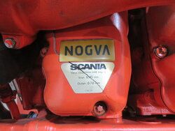 54494-13310-8.jpg