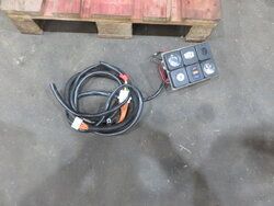 64628-14068-5.jpg
