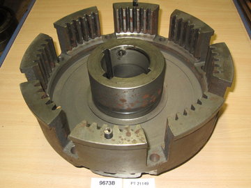 TWIN DISC MG-527 (CYLINDER, CLUTCH, REVERSE/9673B)