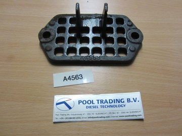 TWIN DISC MG-509 (COVER, VENTIL, HOUSING, FRONT/A4563)