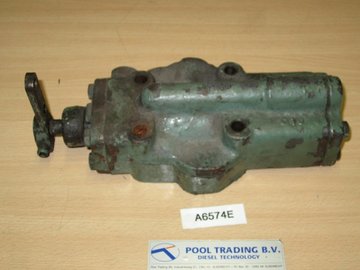 TWIN DISC MG-518 (CONTROL VALVE/XA6573AL)