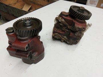 DEUTZ SBA 12M 816 (LUBRICATION OIL PUMP/02157148)