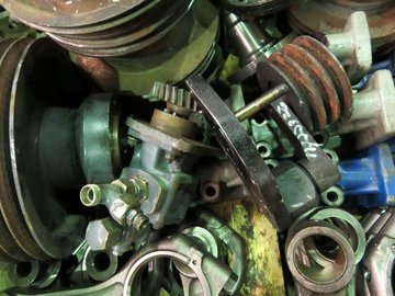 DEUTZ 616 (TENSIONING PULLEY ASSEMBLY/12212339)