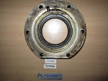 ALLISON M/MH (RETAINER OUTPUT SHAFT BEARING/6776799)