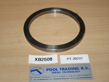 TWIN DISC MG-5111 (BEARING RETAINER WITH ROLLPIN/XB2508)