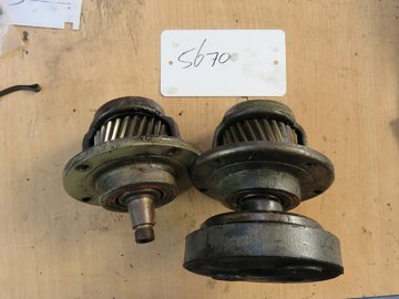 DEUTZ BF 716 (FUEL PUMP DRIVE)