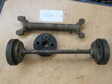 DEUTZ BF 716 (FUEL PUMP DRIVE AXLE)
