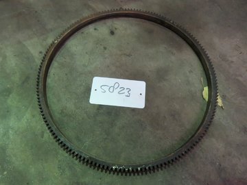 DEUTZ SBA 6/8M 816 (GEAR RIM/02161524)