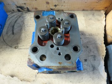 DEUTZ TBG 616 (CYLINDERHEAD GAS/12278215/12278394/12319090)