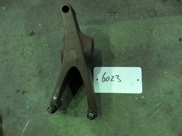 DEUTZ SBA 6M 628 (ROCKER ARM EXHAUST/04062192)