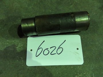 DEUTZ SBA 6M 628 (ROCKER ARM SHAFT/04079789)