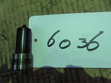 DEUTZ SBA 6M 628 (NOZZLE ELEMENT/04090711/04077953/04070760)