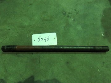 DEUTZ SBA 6M 628 (STUD FOR CRANKCASE/04079480)
