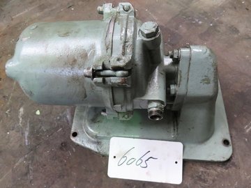 DEUTZ SBA 6M 628 (CARTER COVER/04070597/03324682/02085182)