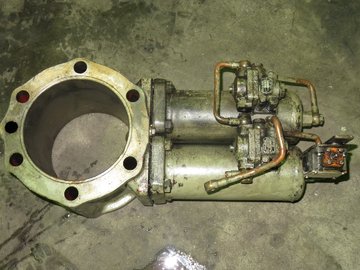 MWM 348 (REVERSE STEERING CYLINDER + PISTON)