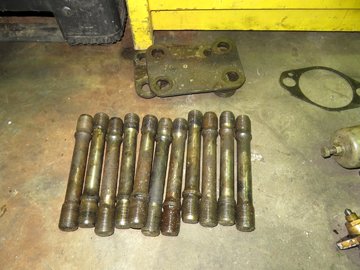 MWM 348/484 (STUD BOLTS FOR BEDPLATE)