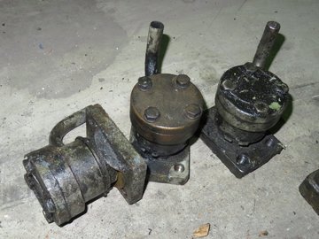 DEUTZ 545 (RELIEF VALVES)