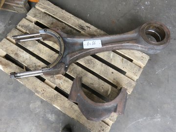 DEUTZ 350 (CONNECTING ROD)