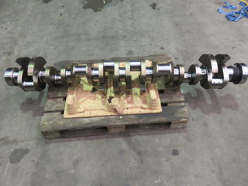 DEUTZ SBA 16M 816 (CRANKSHAFT / 02153308)