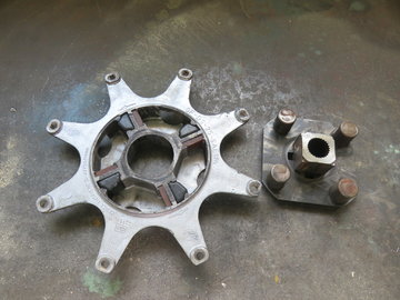 TWIN DISC MG-5011 (CENTA COUPLING / PX10620)
