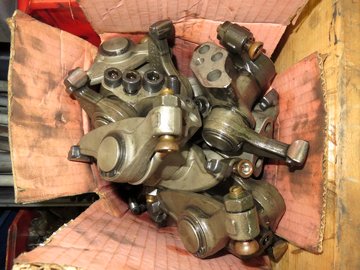 DEUTZ 616 (ROCKER ARM OUTLET/12313205)