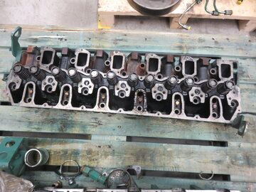 VOLVO PENTA D7A,D7C (CYLINDER HEAD/21037874)