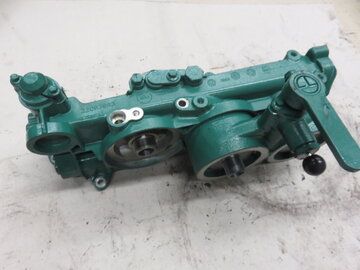 VOLVO PENTA D13B,D13C (OIL FILTER HOUSING/22093983)
