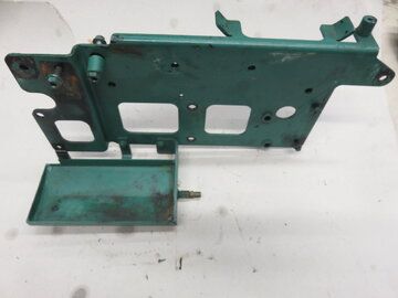 VOLVO PENTA D13B,D13C (BRACKET/21751060)