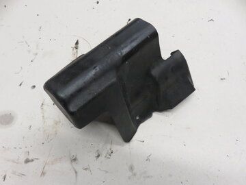 VOLVO PENTA D13B,D13C (COVER STARTER MOTOR/21634285)