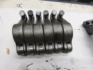 VOLVO PENTA D13B,D13C (ROCKER ARMS/21881195/21809012)