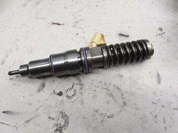 VOLVO PENTA D16 (UNIT INJECTOR/3829087)