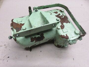 VOLVO PENTA 162A,163A,165A (THERMOSTAT HOUSING/3825713)