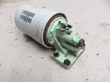 VOLVO PENTA 162A,163A,165A (BRACKET COOLANT FILTER/20459650)
