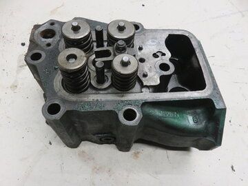 VOLVO PENTA 162C C,163A,165A (CYLINDERHEAD/3803315/1001676)