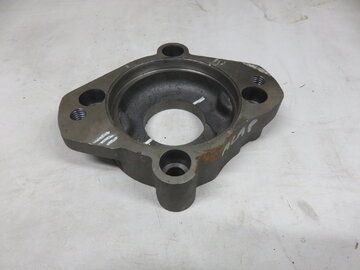 TWIN DISC MG-5075-A (CONNECTOR, FLUID, PUMP/P11851)