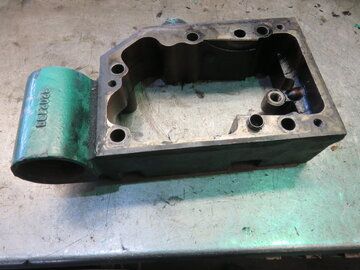 CUMMINS KTA50 G7 (HOUSING, ROCKER LEVER/3202199)