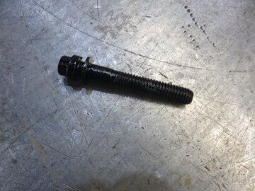 CUMMINS KTA50 G7 (TWELVE POINT CAP SCREW/3627945)